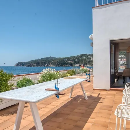 House In The Sea *